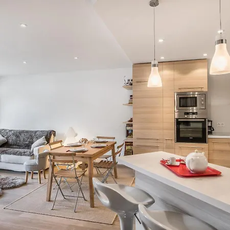 3 Pieces Au Centre De Megeve, Balcon, Proche Telecabine, Wifi, Ideal Pour 4 Personnes - Fr-1-453-53 Megève